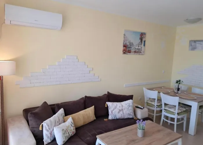 белия делфин Апартаменты